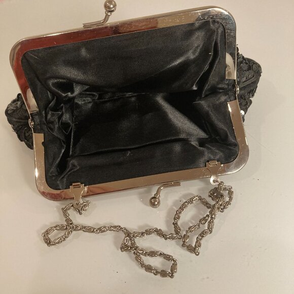 Beaded Floral Black Kiss Lock Clutch Purse with Chain Strap - Picture 3 of 8